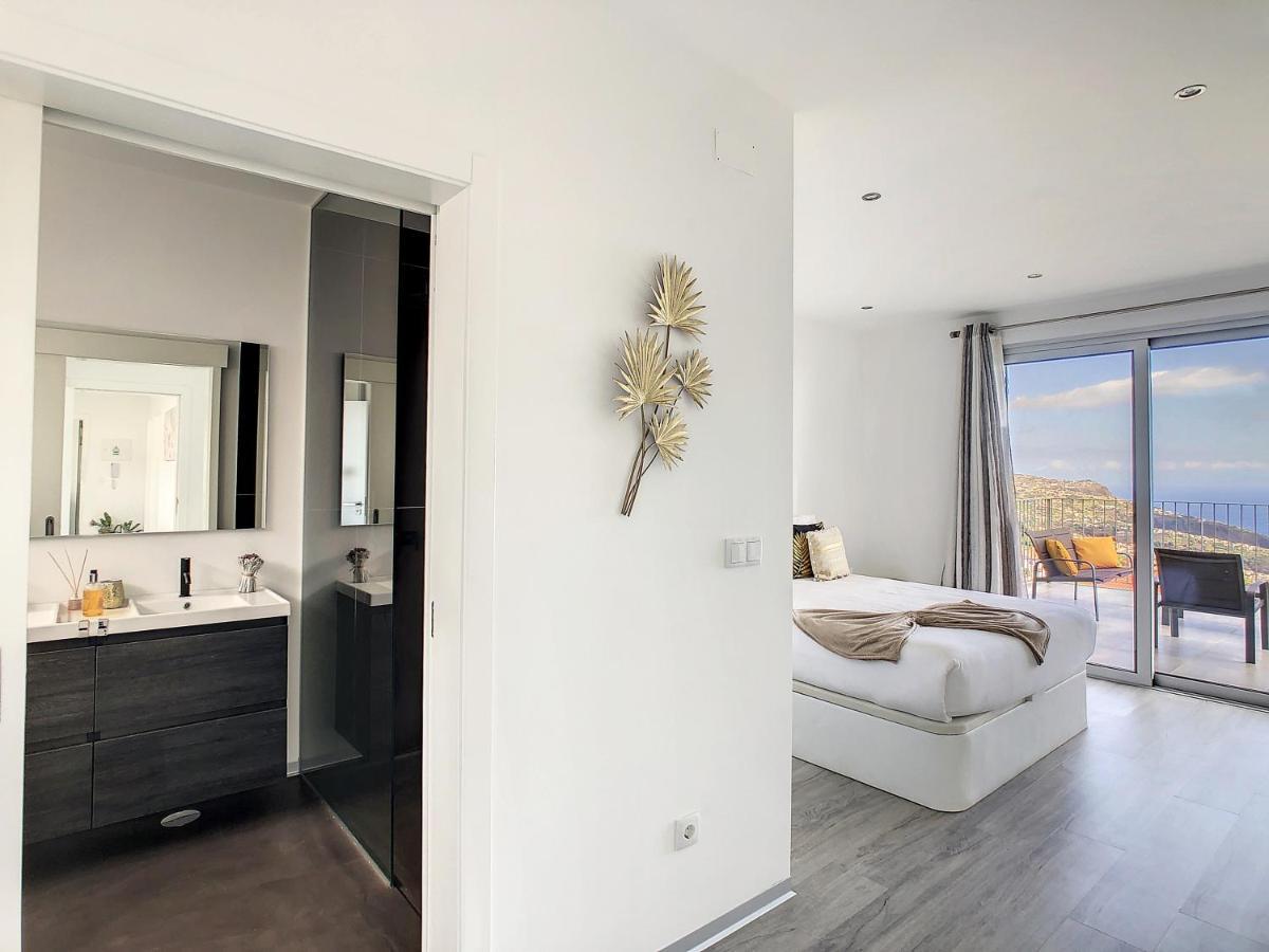 Villa Piece Of Heaven By Lovelystay Estreito Da Calheta Exterior foto
